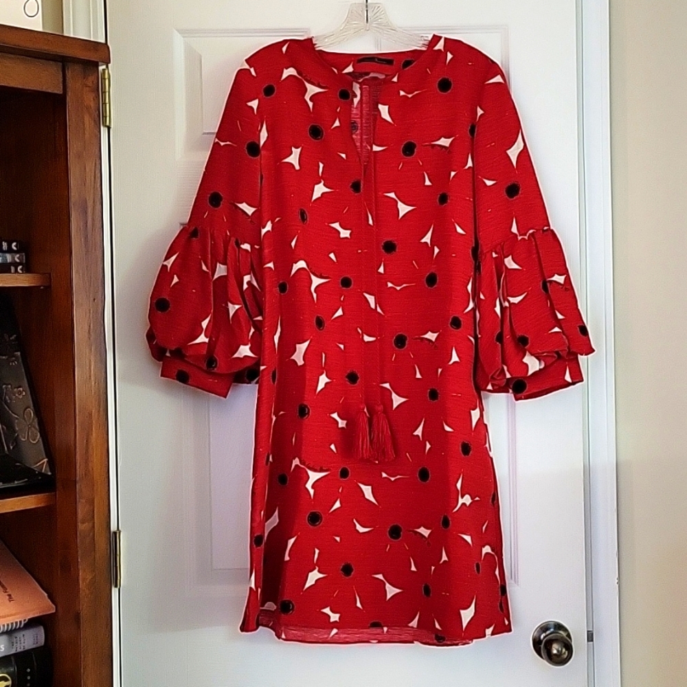 Carolina Herrera poppy dress with statement sleeve, size small